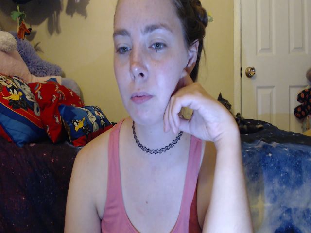 Live sex webcam photo for LilEmmy1999 #269077544