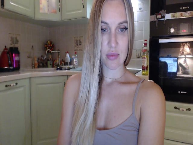Live sex webcam photo for Super_Giraffe #269080826