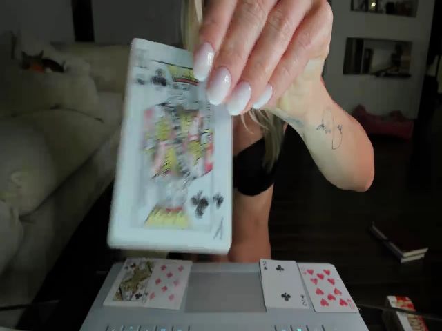 Live sex webcam photo for Smart_Cat #269064936