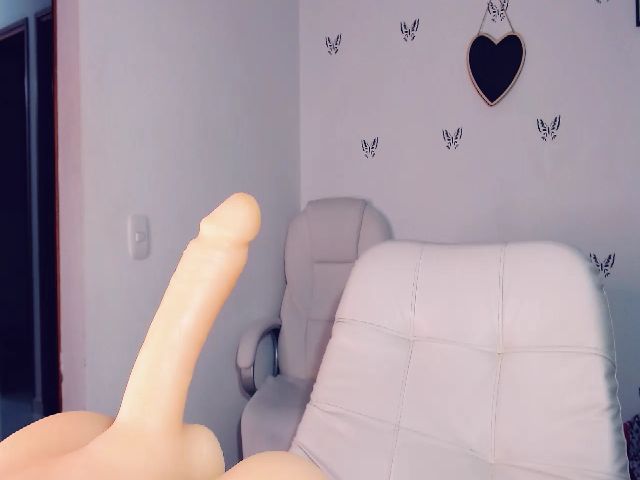 Live sex webcam photo for Tamy_bennett #269072975