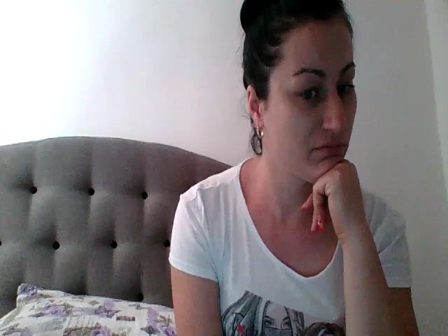 Live sex webcam photo for Christeen91 #269075105