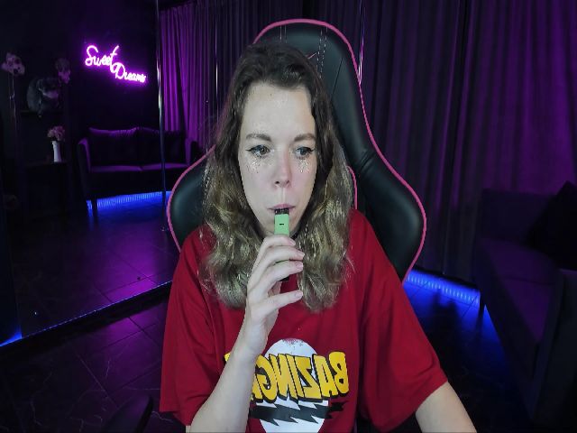 Live sex webcam photo for ClancyOsborne #269083654