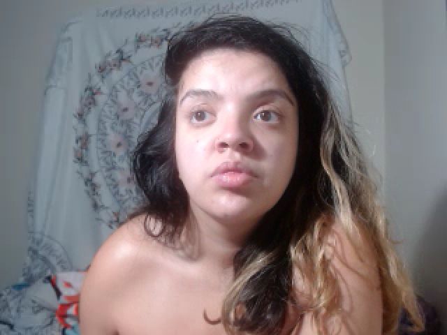 Live sex webcam photo for Lil_Monster22 #269072439