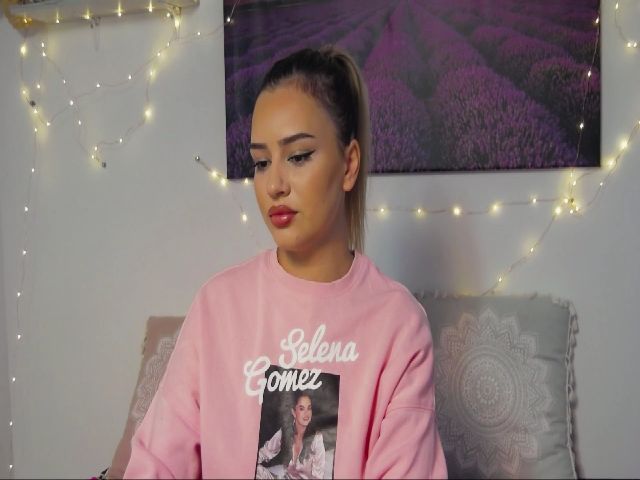 Live sex webcam photo for Lexilicious_ #269067799