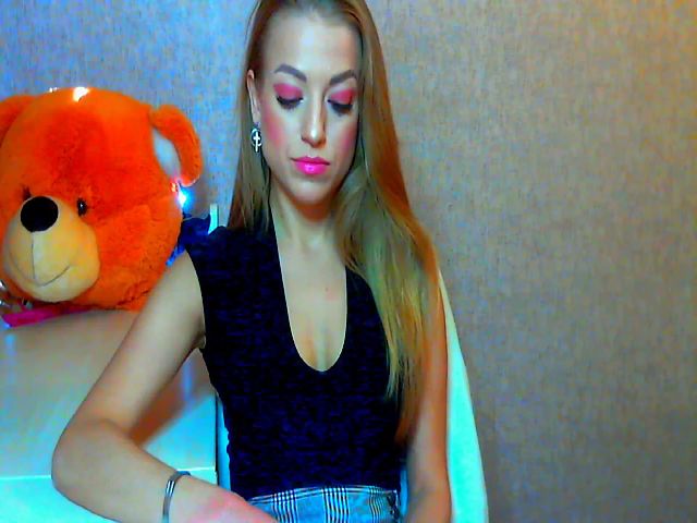 Live sex webcam photo for Hollyda #269084225