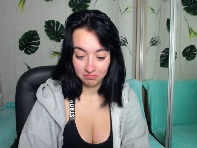 Live sex webcam photo for Vaness__A #269077187