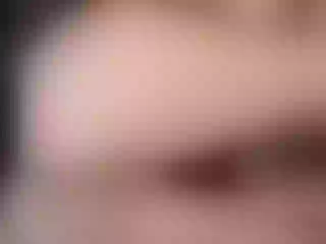 Live sex webcam photo for SophieSaenz #269079942