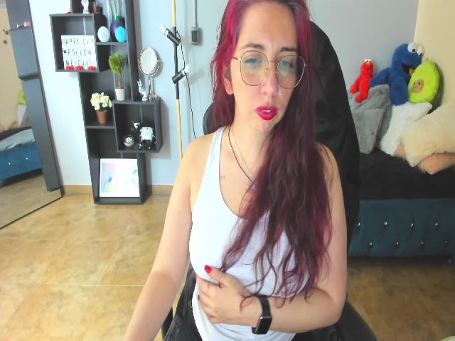 Live sex webcam photo for Ursula_fire #269065027