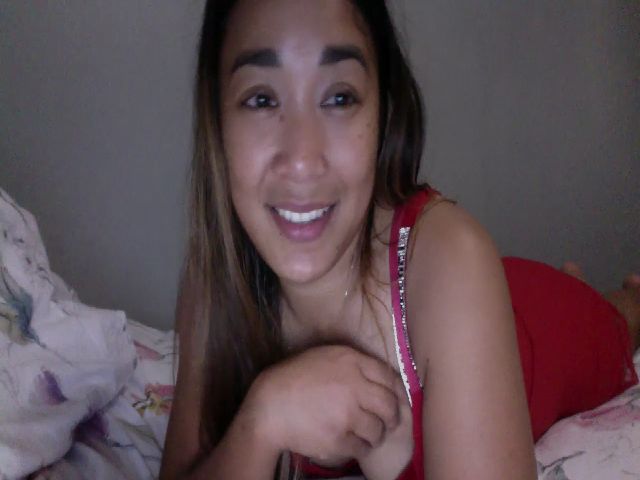 Live sex webcam photo for NewKristine23 #269081669