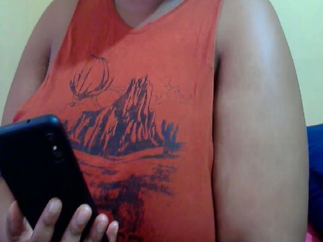 Live sex webcam photo for Longlove2 #269075986