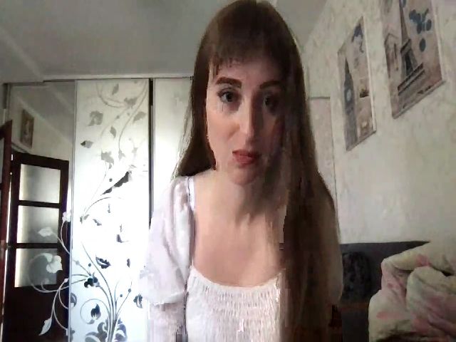 Live sex webcam photo for Littlelena18 #269076074