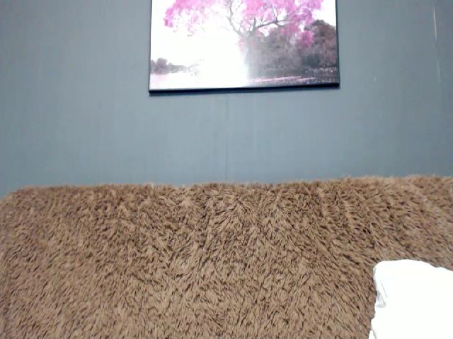 Live sex webcam photo for VivienSabo #269070230