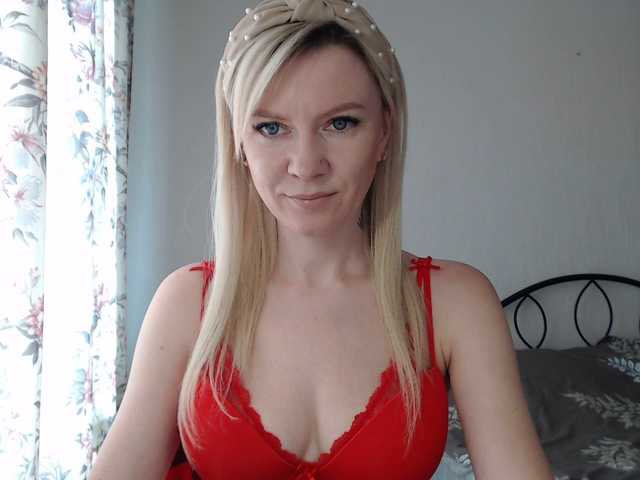 Live sex webcam photo for ParadiseAlina #287919721