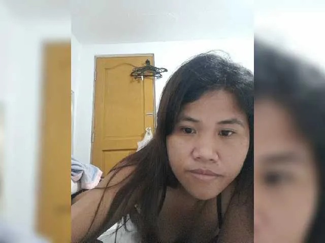 Live sex webcam photo for YourGirl9 #269085661