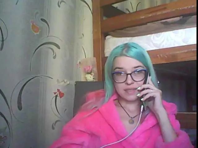 Live sex webcam photo for malvinella #269095368