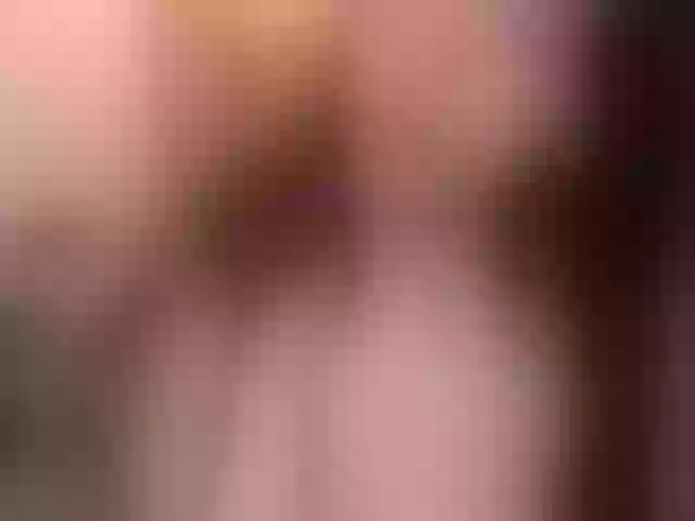 Live sex webcam photo for EllenMoore #287978598