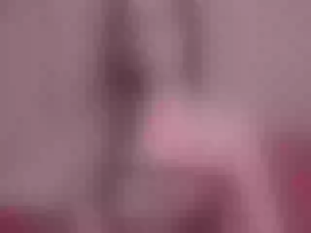 Live sex webcam photo for SophieHunt #287981138