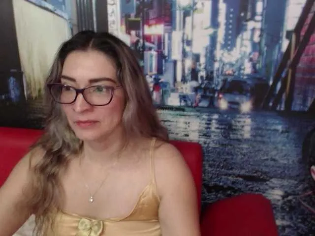 Live sex webcam photo for jeniferblanco #269095939