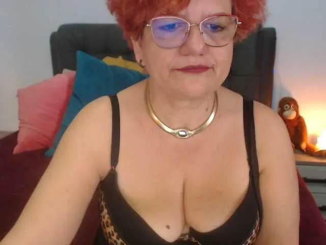 Live sex webcam photo for maggiemilff68 #269091386