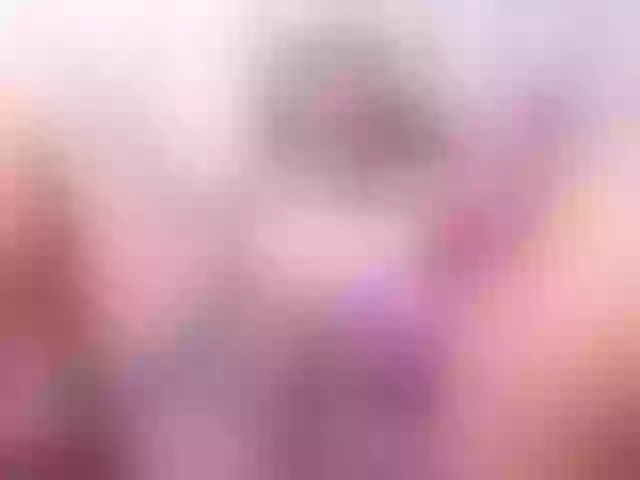 Live sex webcam photo for sexshantel #287999490