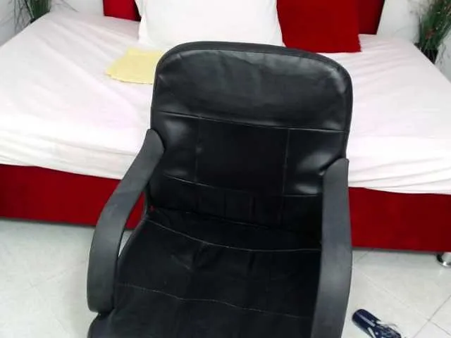 Live sex webcam photo for ALONDRA-HOT25 #269085423