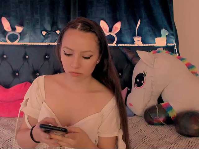 Live sex webcam photo for passionwine #269085738