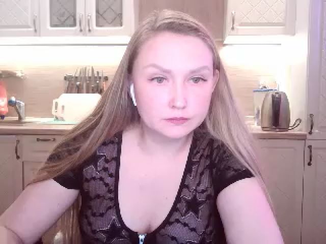 Live sex webcam photo for JaneGrey111 #269098024