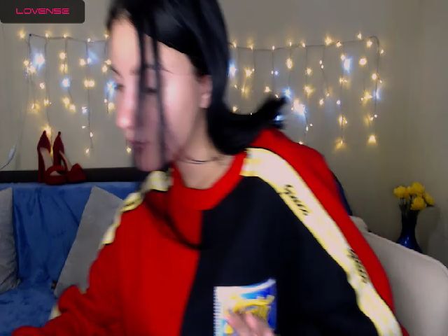 Live sex webcam photo for JenniferGill #269091618