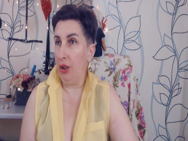 Live sex webcam photo for DepravedMadam #269092592