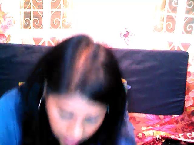 Live sex webcam photo for Mysticxxx4u #269089486