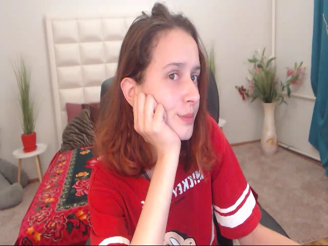 Live sex webcam photo for IrisNichols #269106389