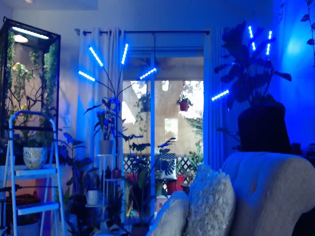 Live sex webcam photo for Ca_ndi #269102379