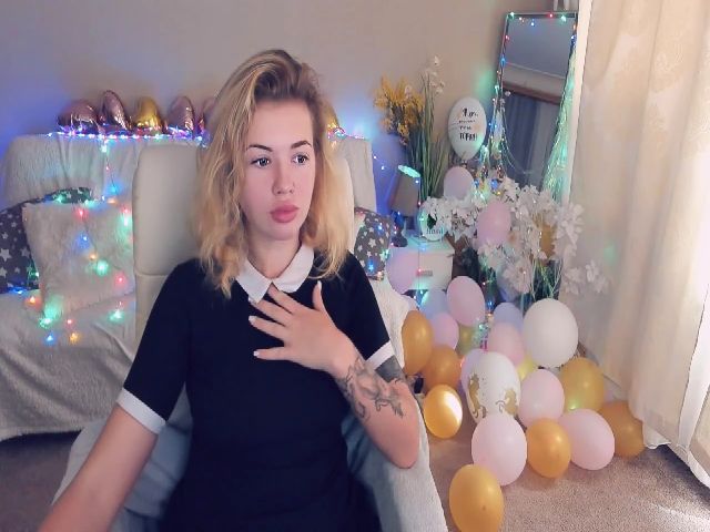 Live sex webcam photo for ArielAniston #269092048