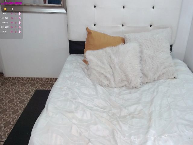 Live sex webcam photo for Arabelajoys #269086785