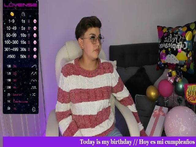 Live sex webcam photo for SalemJimenez #269105834