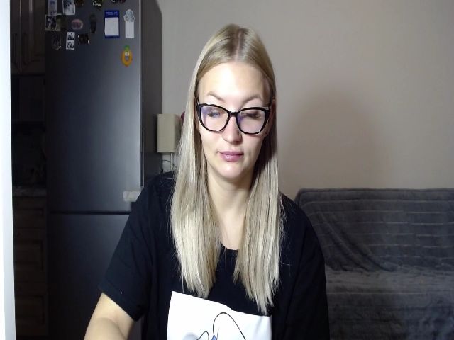 Live sex webcam photo for UrBlack_Kitty #269088064