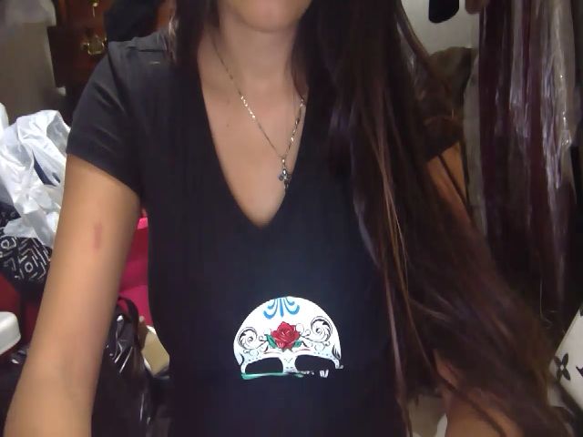 Live sex webcam photo for YrLatinaArab #269094135