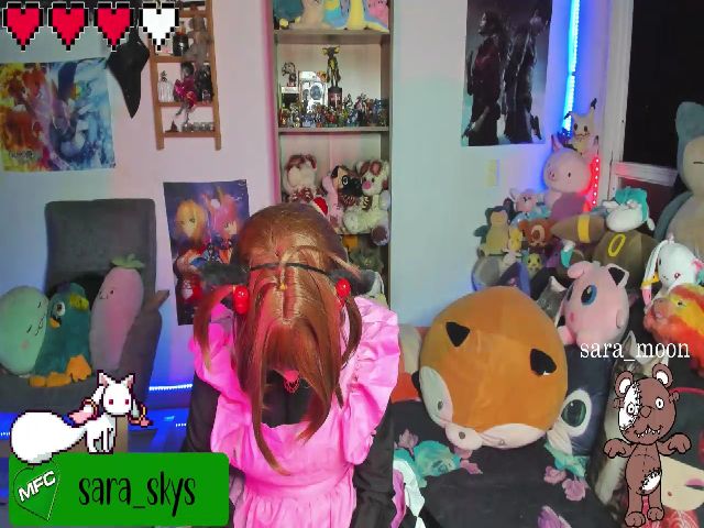 Live sex webcam photo for Sara_Skys #269089758