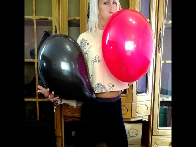 Live sex webcam photo for MiliEsiens #269091982