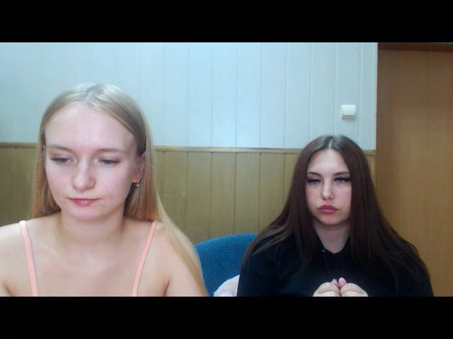 Live sex webcam photo for BeautiAmber #269096250