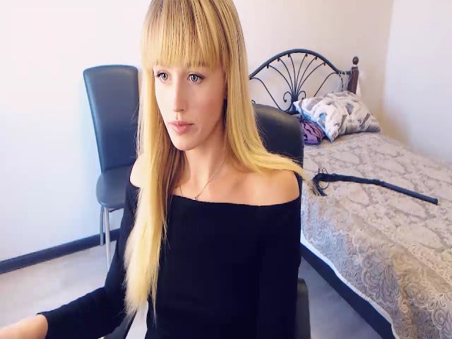 Live sex webcam photo for Jayne_XOXO #269093629