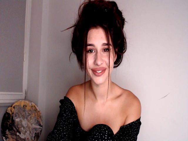 Live sex webcam photo for LeValeriya #269106093