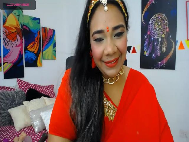 Live sex webcam photo for IndianMama #269096669