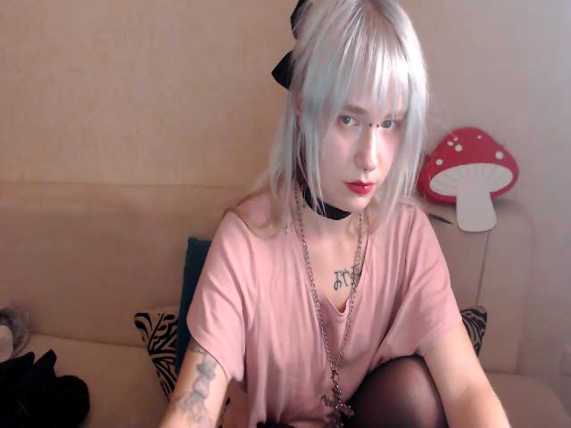 Live sex webcam photo for Killinna #269098198