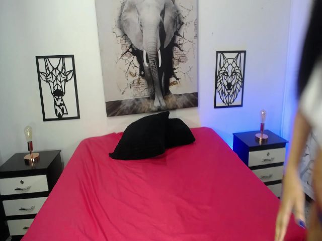 Live sex webcam photo for Kassandra_01 #269096673