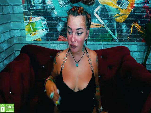 Live sex webcam photo for SonnyVolly #269098275