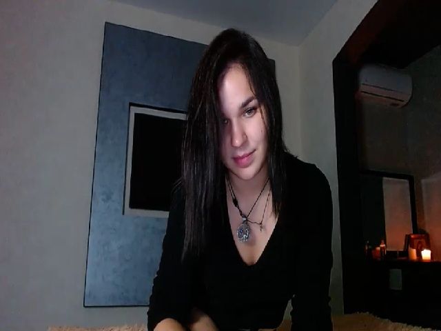 Live sex webcam photo for Alexa_Di #269088008