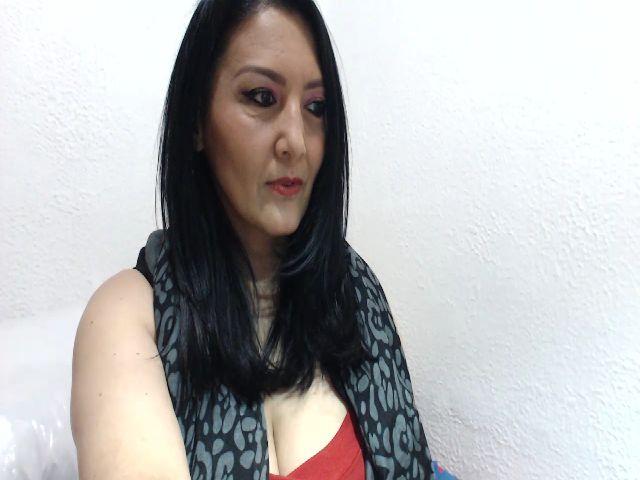 Live sex webcam photo for catinheat #269086796