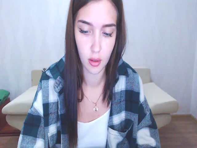 Live sex webcam photo for Ollwi #269103854