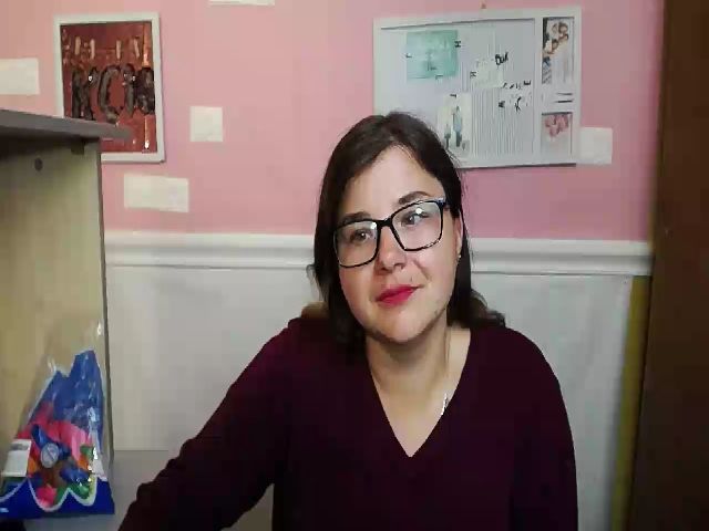 Live sex webcam photo for MonLais #269098402